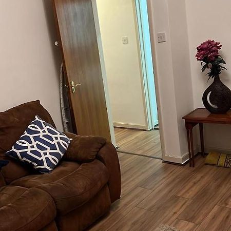 Smalinz Homes Finchley London Eksteriør billede