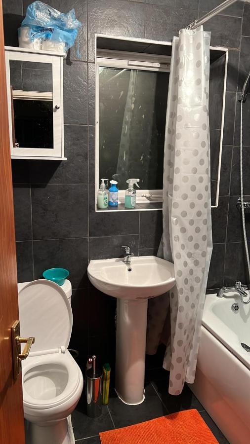 Smalinz Homes Finchley London Eksteriør billede